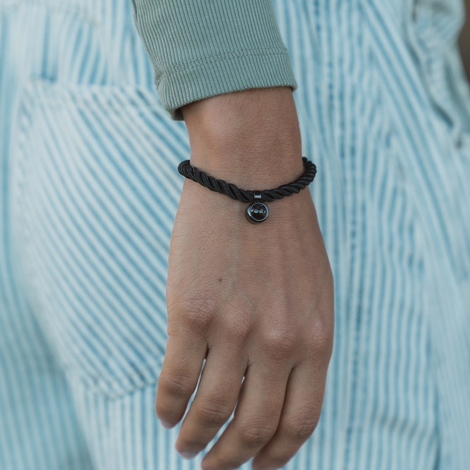 Personalized Rope Circle Photo Bracelet - Image 4