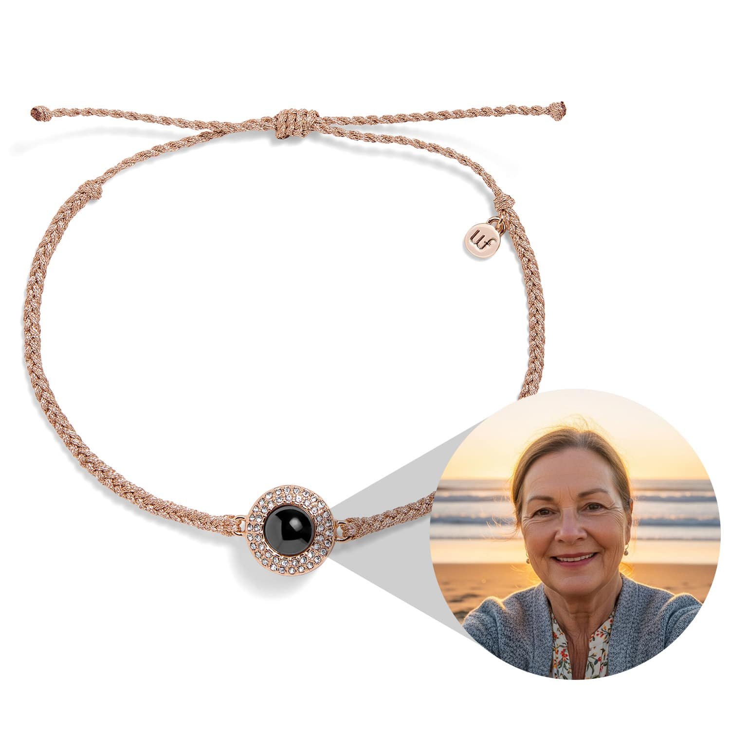 Personalized Pavé Circle Photo Bracelet